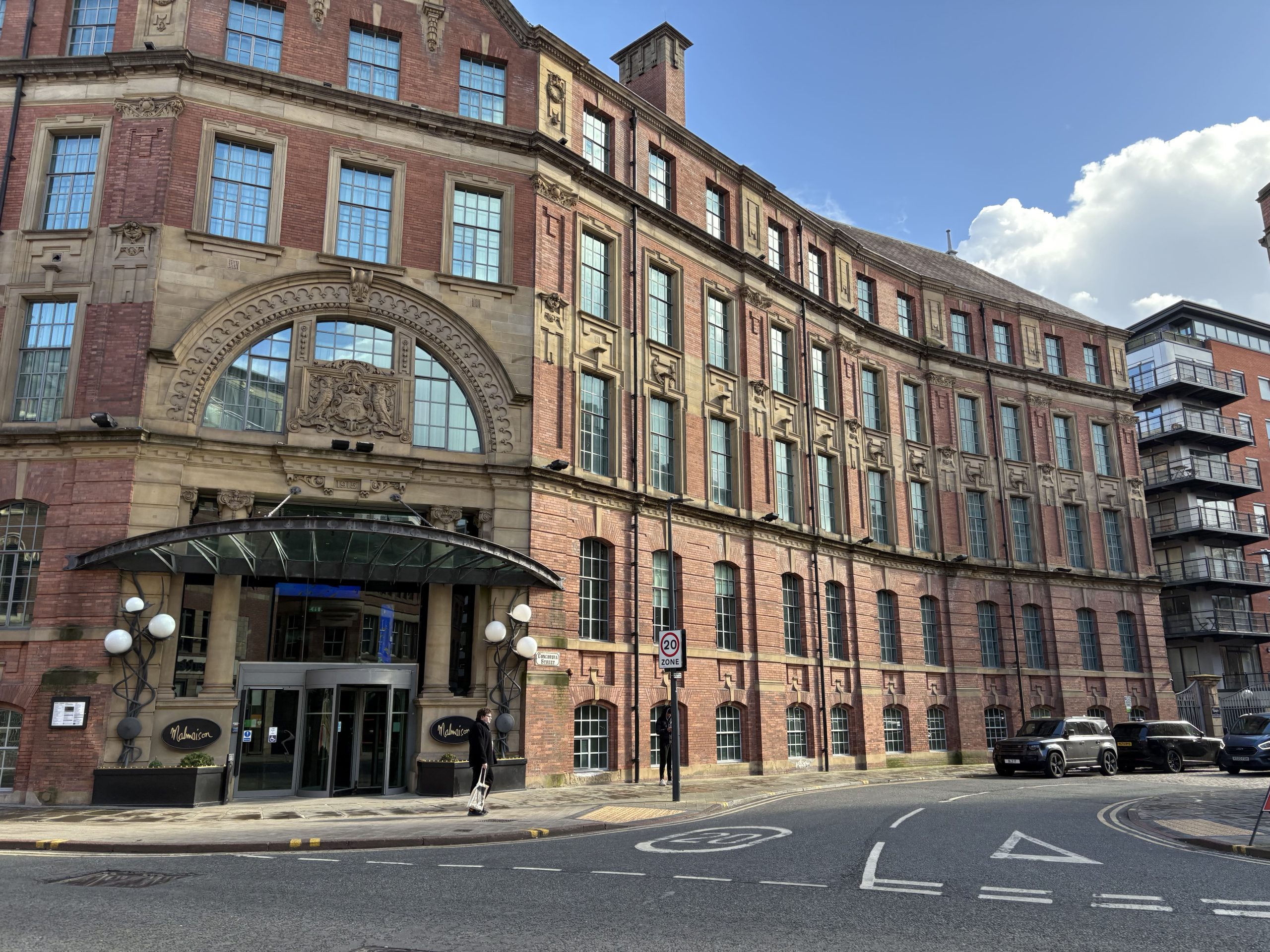 1 Swinegate, Leeds
